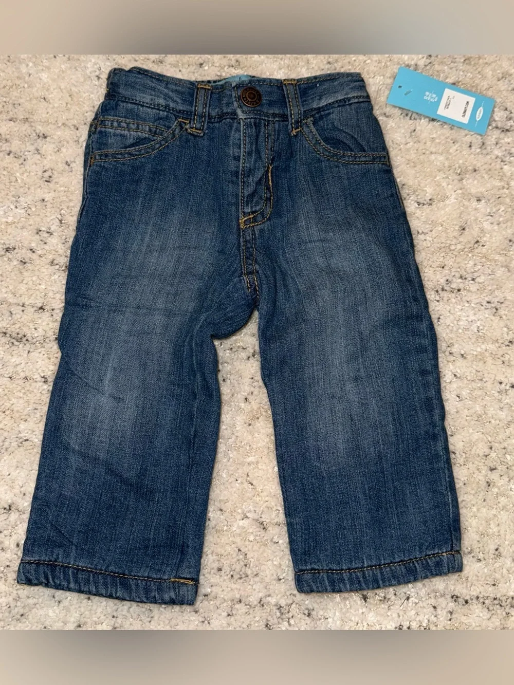 NWT Old Navy Toddler Boys Straight Denim Jeans 12-18 Months Medium Wash Pull-On